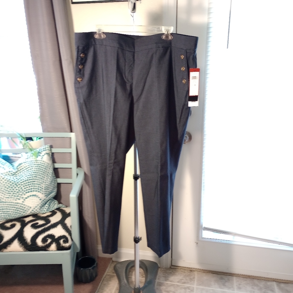 NWT 2X trendy denim colored trouser